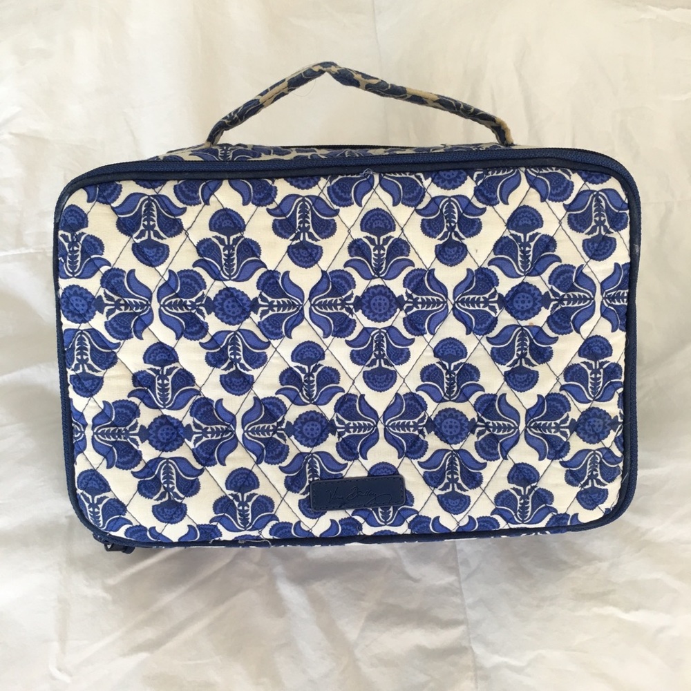 Vera Bradley makeup bag